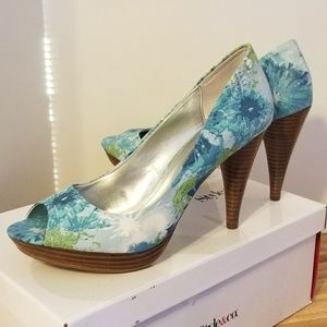 Style & Co Celine Flower Peep Toe Pumps
